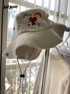 Un Verano Sin Ti Safari Bucket Hat